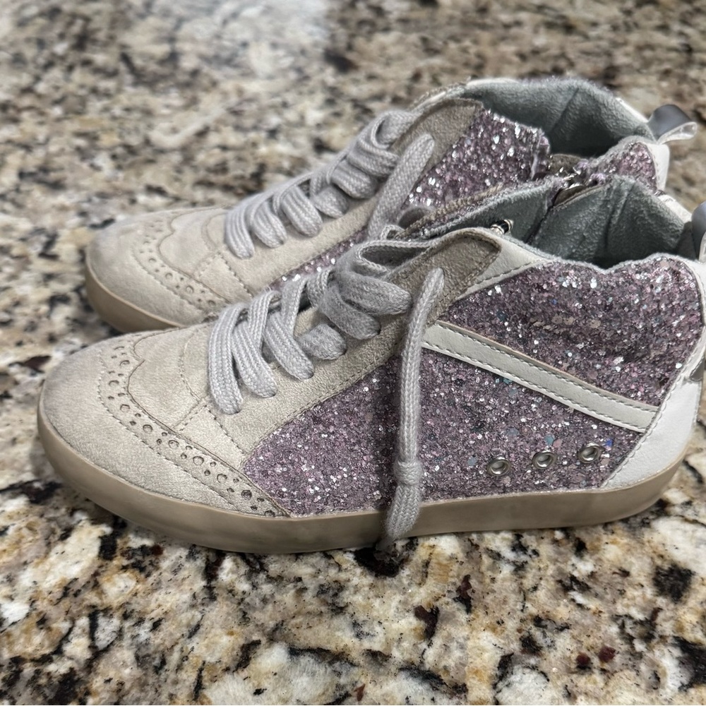 ShuShop Kids Sneakers in Silver and Purple Glitter